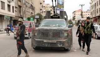 أفراد من قوات الأمن السورية