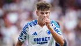 تُهدد مكانته مع الجزائر.. مفاجأة دنماركية صادمة للجزائري شياخة