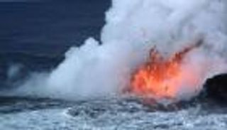 علماء الجيوفيزياء يراقبون «البركان الأعنف تحت الماء»: توقعات بحدوث انفجار قبل نهاية 2025