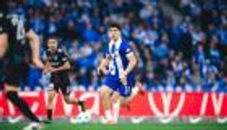 «هذه مميزات مازا».. مدرب هيرتا برلين يرد على تشابي