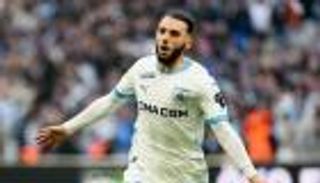 واقعة غريبة.. كيف خاض أمين غويري مباراتين في يوم واحد؟