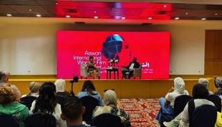 لبلبة خلال الندوة