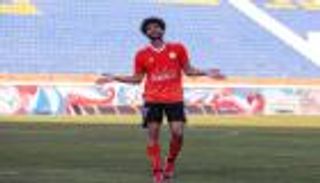 عطل بيراميدز وخدم الأهلي.. «إفيهات» فاركو تشعل دراما الدوري المصري