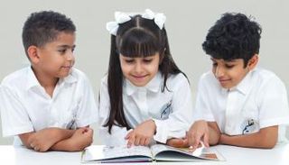 الإمارات تستحدث مادة الذكاء الاصطناعي