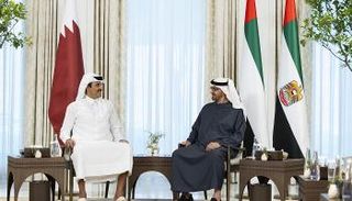 الشيخ محمد بن زايد آل نهيان مع أمير قطر