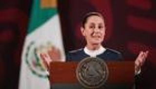 ترامب ينهي شهور الود مع «المرأة الجميلة».. هل تخشى العصابات حقًا؟