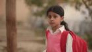 مسلسل «أمي» الحلقة 1.. الجمهور يتعاطف مع الطفلة بسمة