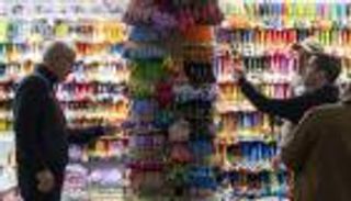 الرسوم الجمركية تعرقل «زحف الكريسماس» الصيني إلى متاجر أمريكا