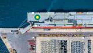 شركات السيارات تواجه صعوبات مزدوجة.. تكاليف شحن باهظة ورسوم جمركية