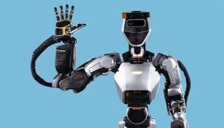 روبوت صيني يهاجم مبرمجيه