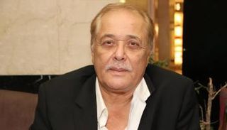 الفنان الراحل محمود عبد العزيز