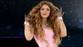 خطأ في مقابلة شاكيرا كانت السبب في كشف «سر  ريهانا».. ماذا قالت؟ (فيديو)