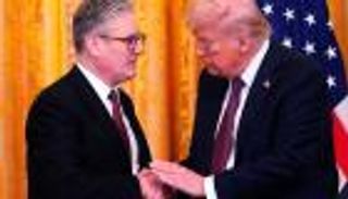 أمريكا تلمح للاتفاق التجاري الأول.. بريطانيا أول الناجين من حرب الرسوم