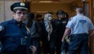 حصار واعتقالات.. احتجاجات مؤيدة لفلسطين تشعل جامعة كولومبيا