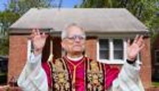 البابا ليو الرابع عشر في أول قداس: «لا لمزيد من الحرب»