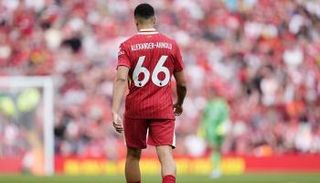 ترينت ألكسندر أرنولد نجم ليفربول