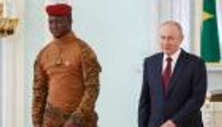 تحالف استراتيجي جديد مع روسيا.. بوركينا فاسو تتجه شرقا