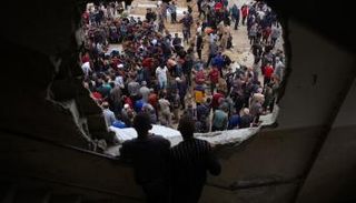 آثار القصف على غزة