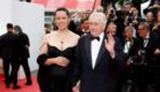 مهرجان كان.. روبرت دي نيرو وتيفاني تشن يتألقان على السجادة الحمراء