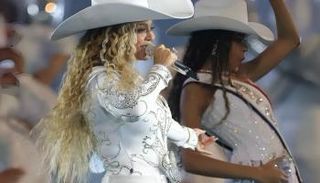 النجمة العالمية بيونسيه