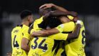 موسم واحد يكفي.. الاتحاد يستعيد لقب الدوري السعودي من الهلال