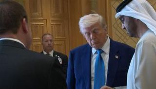 الرئيس الأمريكي والدكتور سلطان الجابر