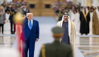 الشيخ محمد بن زايد آل نهيان والرئيس الأمريكي