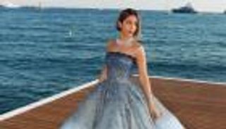 بلقيس تتألق بإطلالة أميرات ديزني في مهرجان كان السينمائي