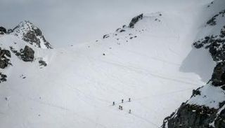 جبل جليدي عملاق