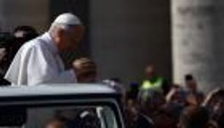 بث مباشر.. قداس تنصيب البابا ليو الرابع عشر بساحة القديس بطرس في الفاتيكان