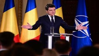 نيكوسور دان