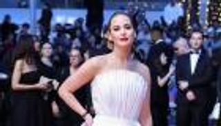 جينيفر لورانس وروبرت باتينسون في العرض الأول لـ «Die My Love» بمهرجان كان