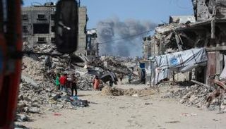 آثار القصف على غزة - أ ف ب