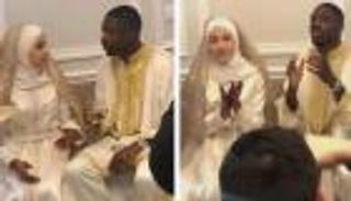 بالكمامة والحجاب.. زوجة عثمان ديمبلي تخطف الأنظار (صور)