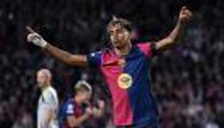 هدف برشلونة.. هل يخطف ريال مدريد صديق لامين يامال؟ 