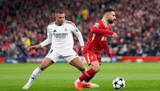كيليان مبابي ومحمد صلاح
