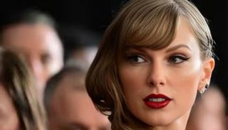 تايلور سويفت