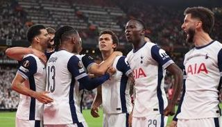 توتنهام بطل الدوري الأوروبي