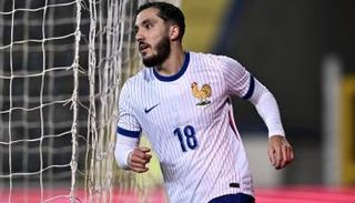 ريان شرقي بقميص منتخب فرنسا