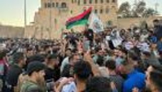 طرابلس تغلي.. دعوات تظاهر ضد الدبيبة والغرياني يحرض على المحتجين