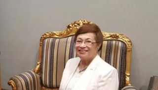 نوال الدجوي 