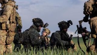 جنود أوكرانيون من لواء الهجوم المنفصل الثالث