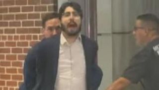 إلياس رودريجيز المشتبه به في هجوم واشنطن أثناء اعتقاله