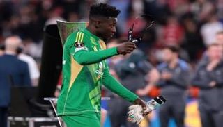 أندري أونانا حارس مانشستر يونايتد