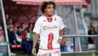 هل يقترب من منتخب الجزائر؟.. منافسة إيطالية وهولندية على دورفال