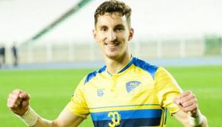 بولبينة هداف الدوري الجزائري