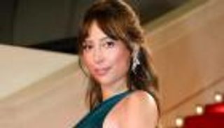 بعد إعلان حملها في كان.. سمية الألفي توضح علاقتها بأحمد الفيشاوي