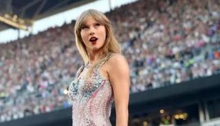 تايلور سويفت