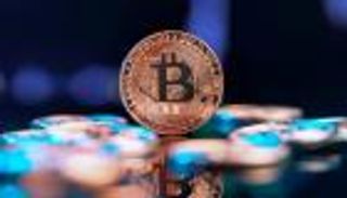 عودة «بيتكوين».. تشريعات العملات المستقرة تغير قواعد اللعبة