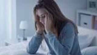 هل تستيقظ قبل المنبه؟ قد تكون علامة مبكرة على مرض صامت يهدد القلب